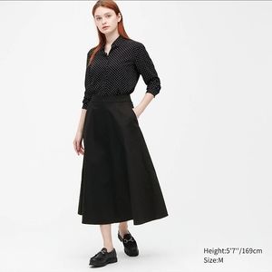 BRAND NEW Uniqlo Stretch Circular Skirt